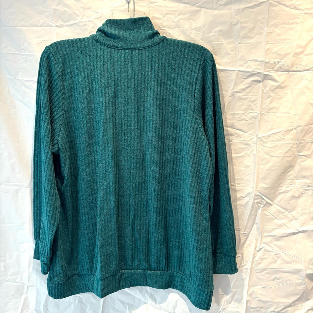 NWT Torrid Sweater Green Zip Up Ribbed Knit Classic SZ 3X - Picture 2 of 7
